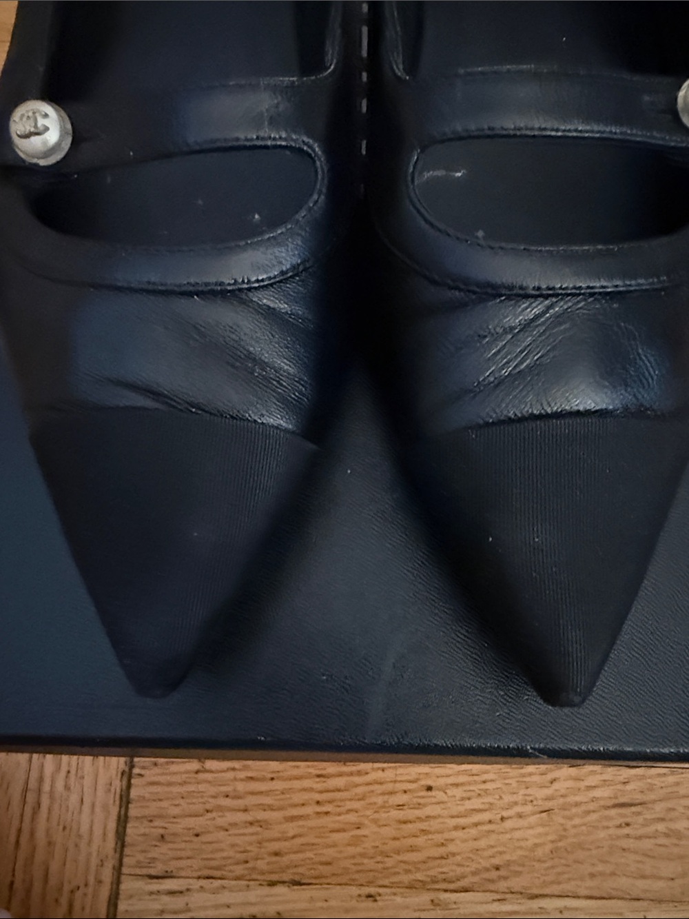 CHANEL Black Leather Ballet Flats - Picture 11 of 15